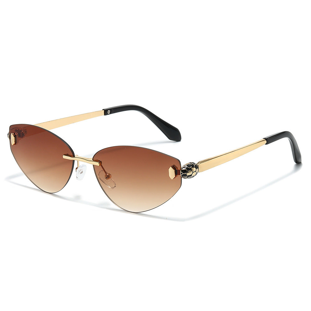 Cat-Eye Vision Shield Sunglasses 
Maetiva