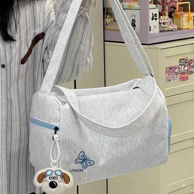 Travel Tote 
Maetiva