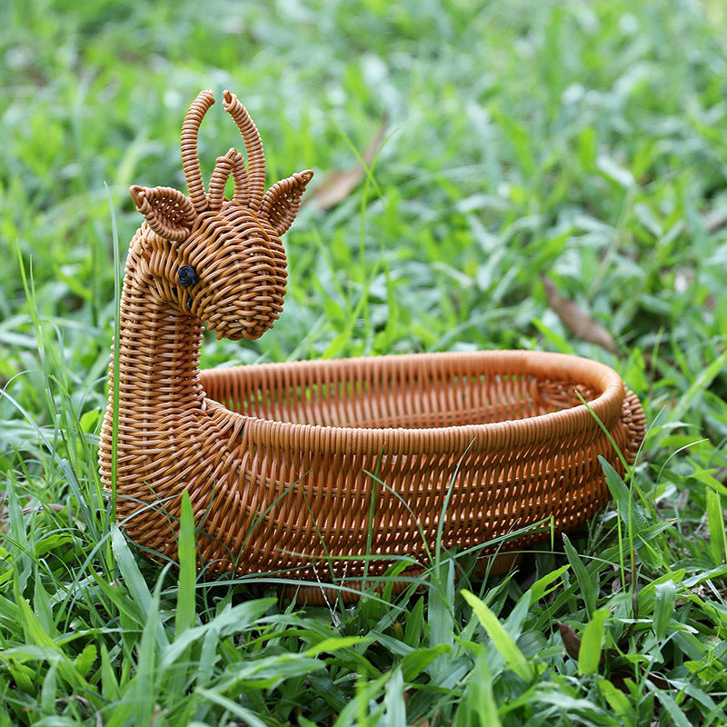 Decorative Woven Duck-Shaped Storage Basket 
Maetiva