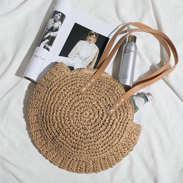 Round Basket Bag 
Maetiva