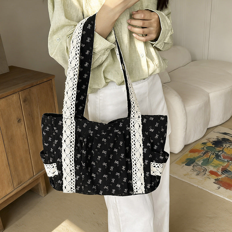 WoElegant Floral Print Tote Bag 
Maetiva