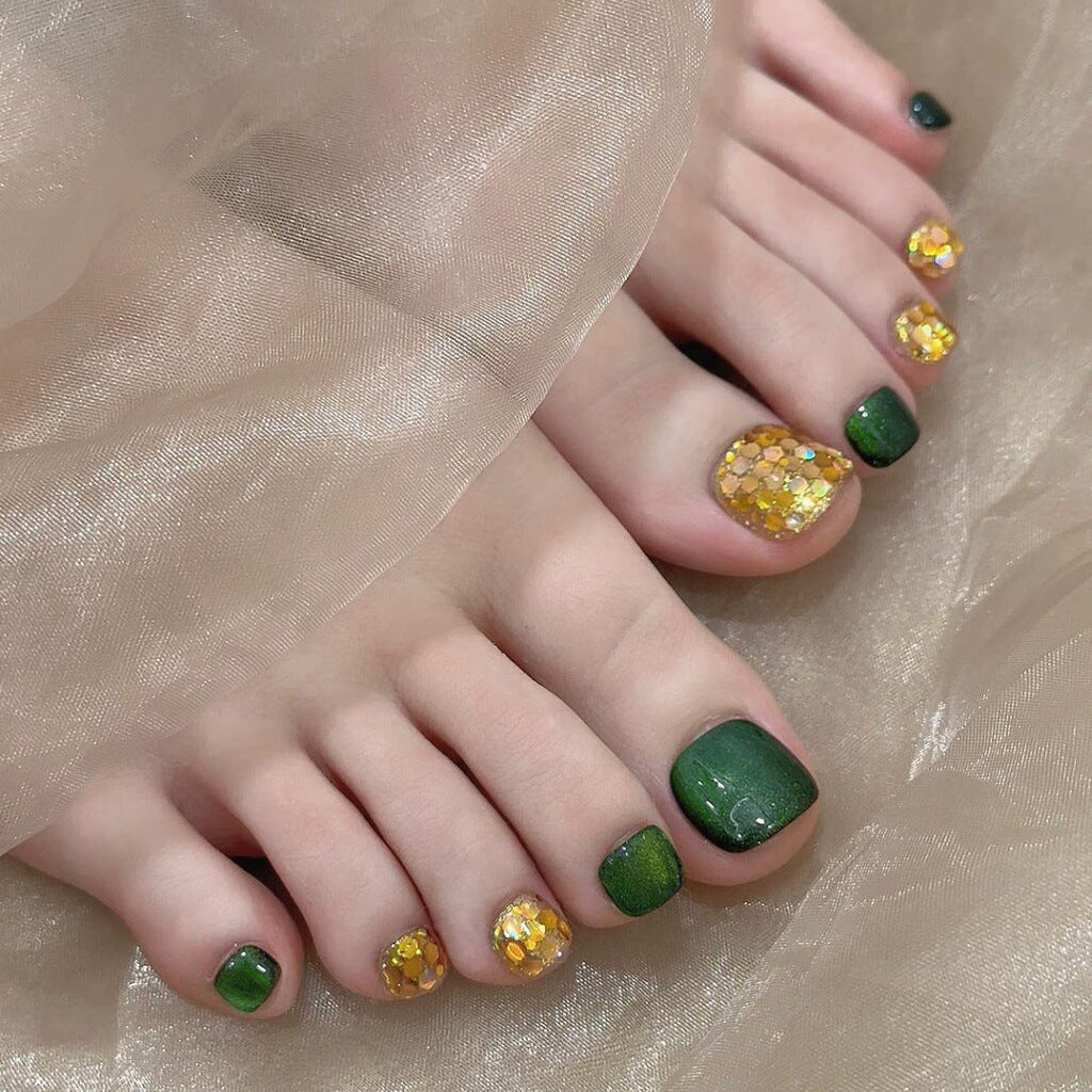 Decorative Toe Nail Art 
Maetiva