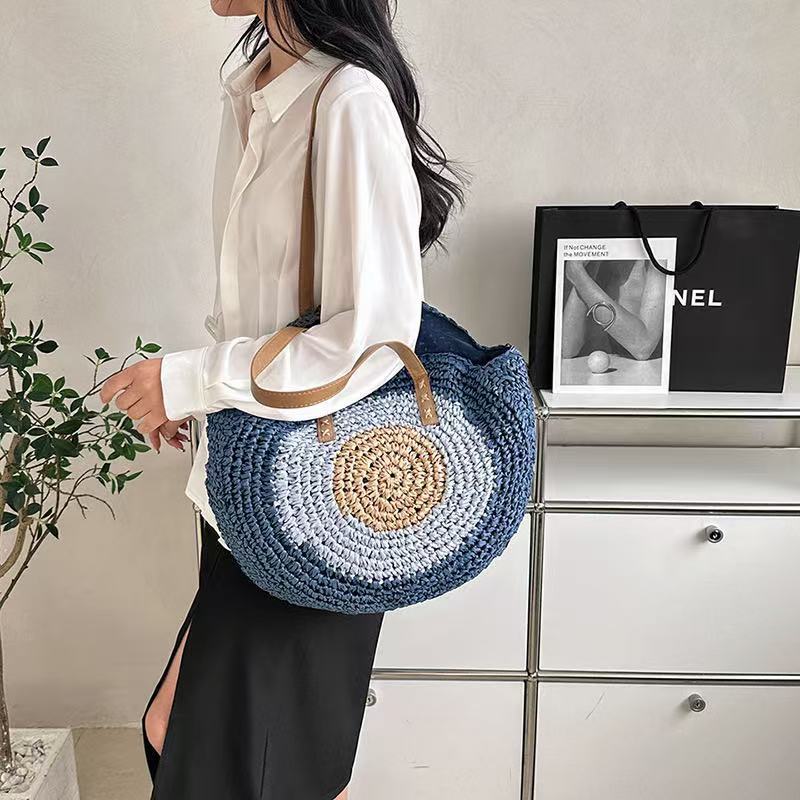 Round Basket Bag 
Maetiva