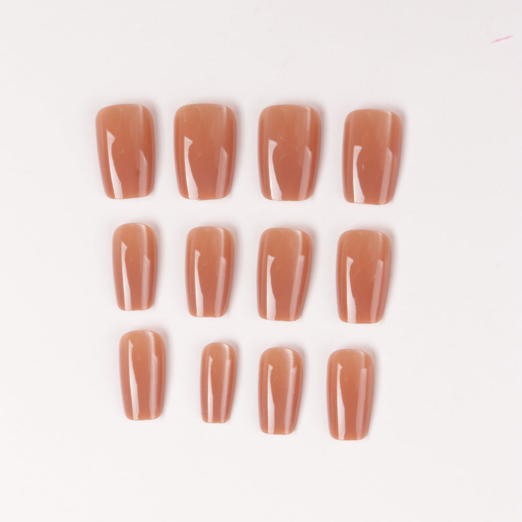 Premium Glossy Gel Nail Extensions 
Maetiva