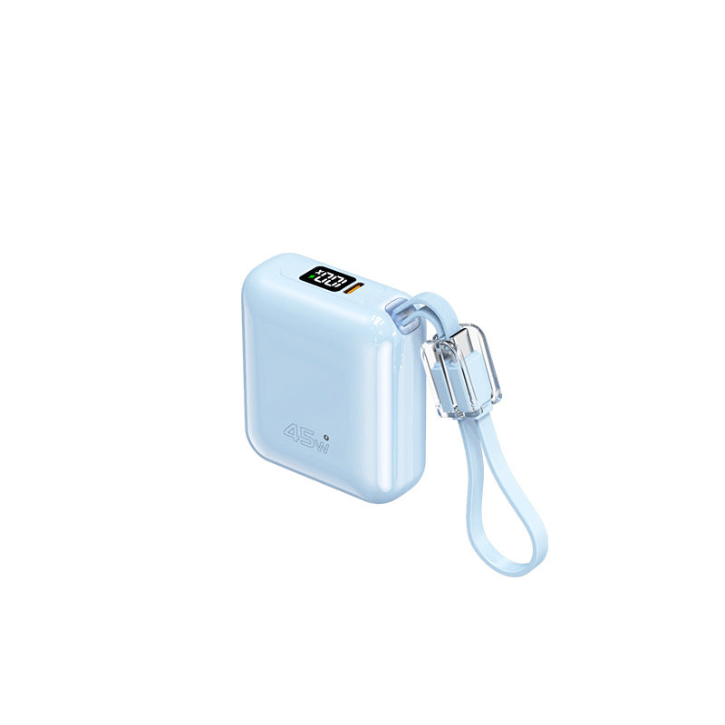 Portable power bank with 45W fast charging function 
Maetiva