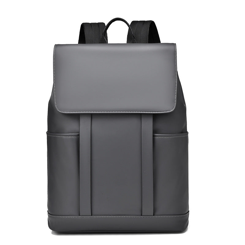 Modern Minimalist Backpack 
Maetiva