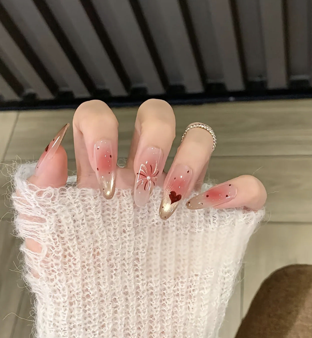 Ombre Glossy Press-On Nail Extensions 
Maetiva