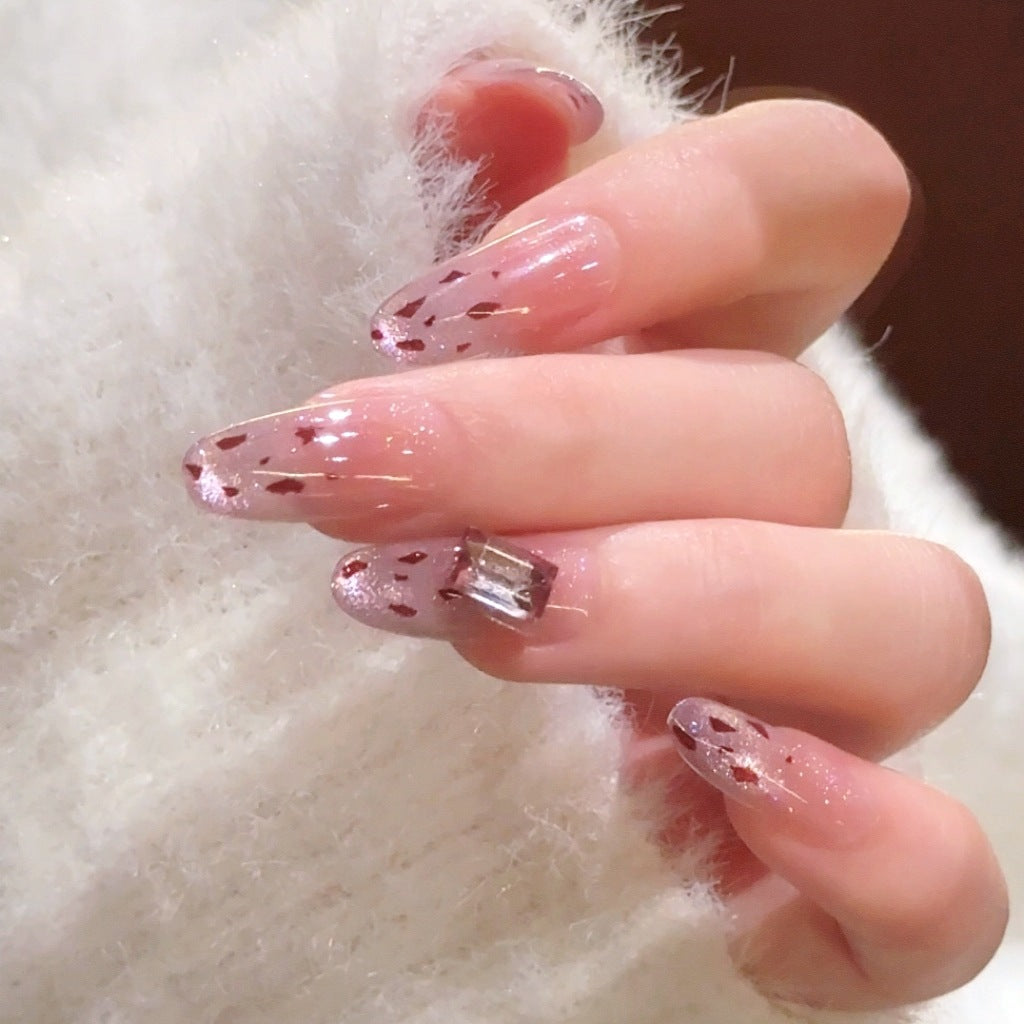 Premium Press-On Nail Extensions 
Maetiva