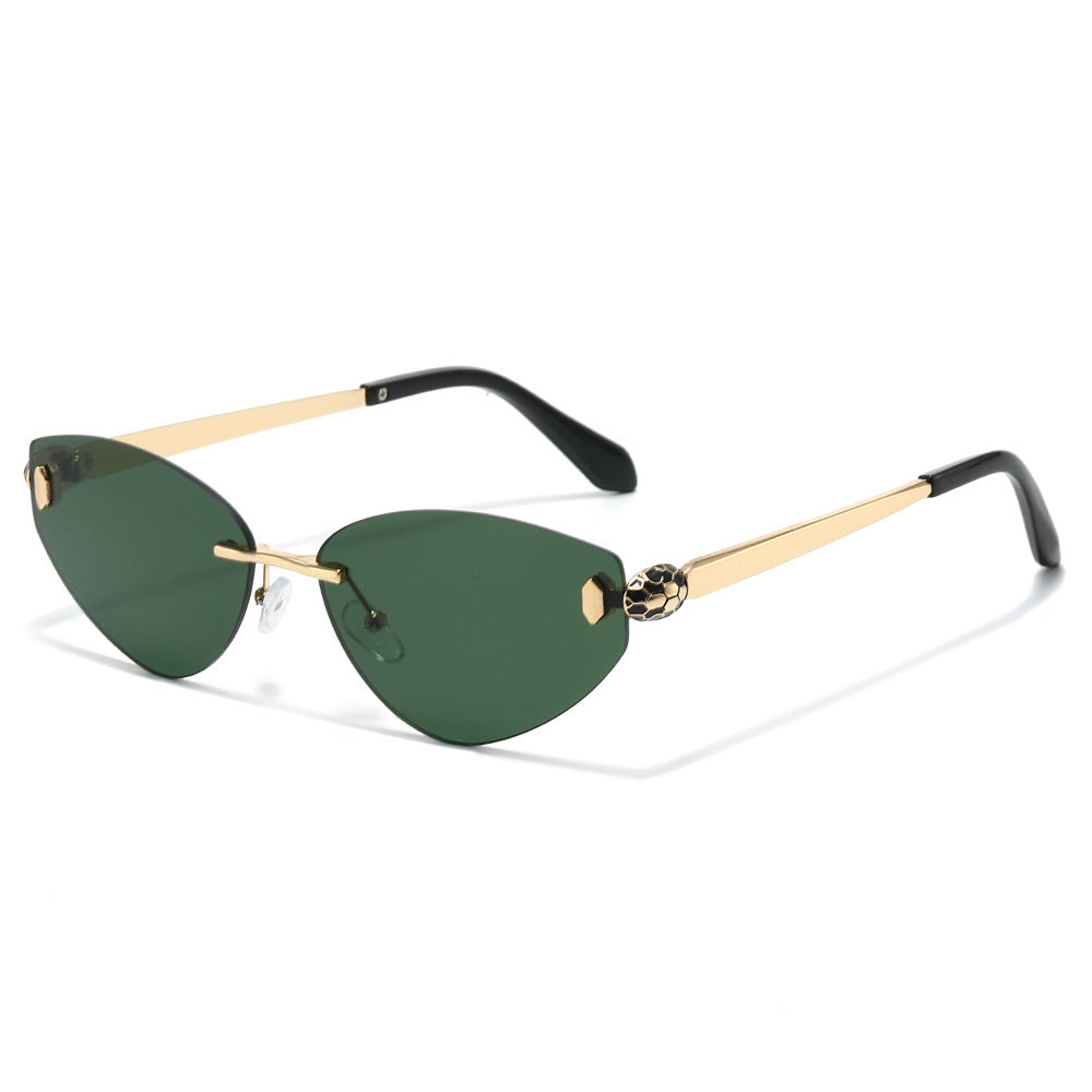 Cat-Eye Vision Shield Sunglasses 
Maetiva