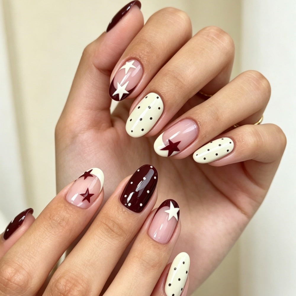 Artificial nails with modern night motif 
Maetiva