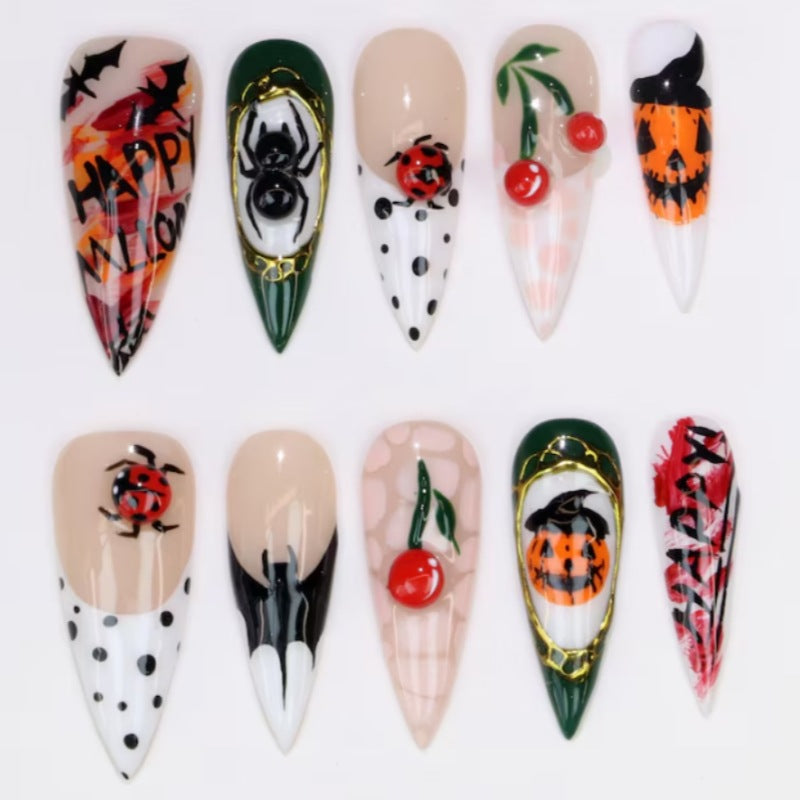 Halloween-Themed Press-On Nail Set 
Maetiva