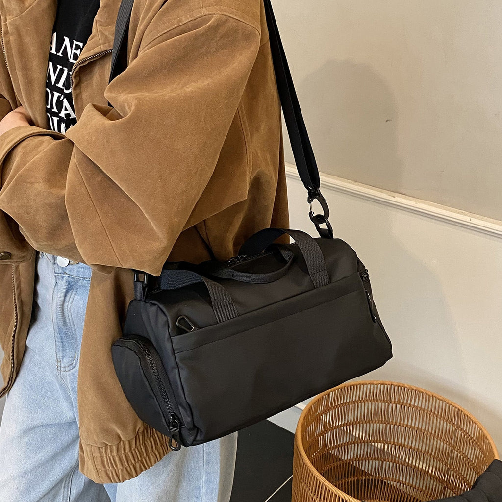 Compact Utility Duffel 
Maetiva