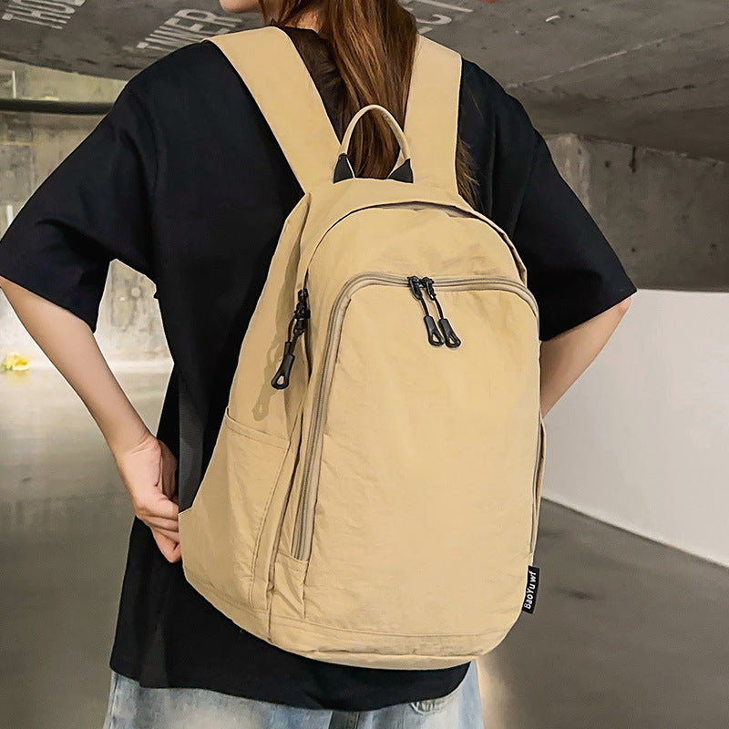 Ergonomic Structured Backpack 
Maetiva