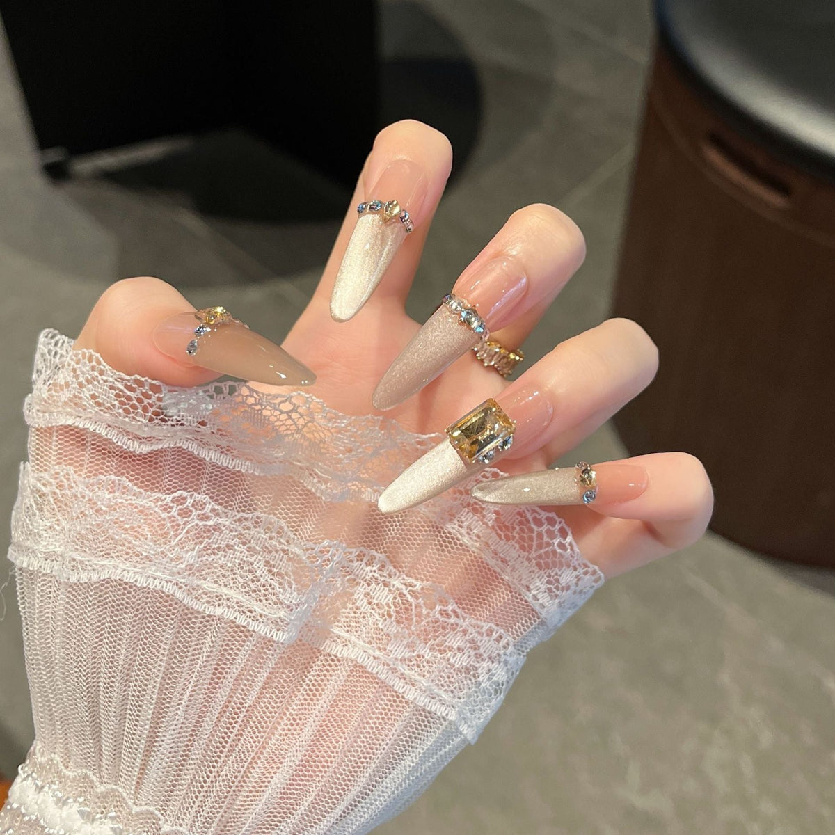 Glamorous Crystal-Studded Stiletto Press-On Nails 
Maetiva