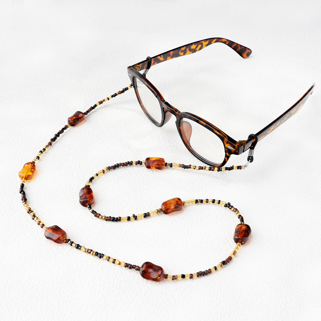 Decorative Eyewear Retainer Chain 
Maetiva