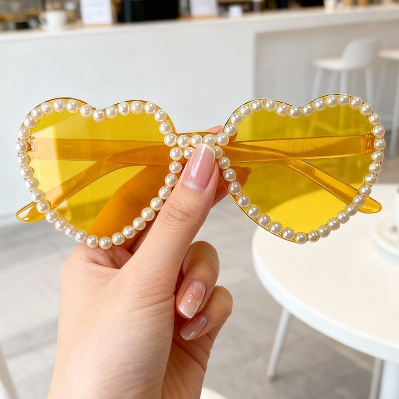 Heart-Shaped Pearl-Accent Sunglasses 
Maetiva