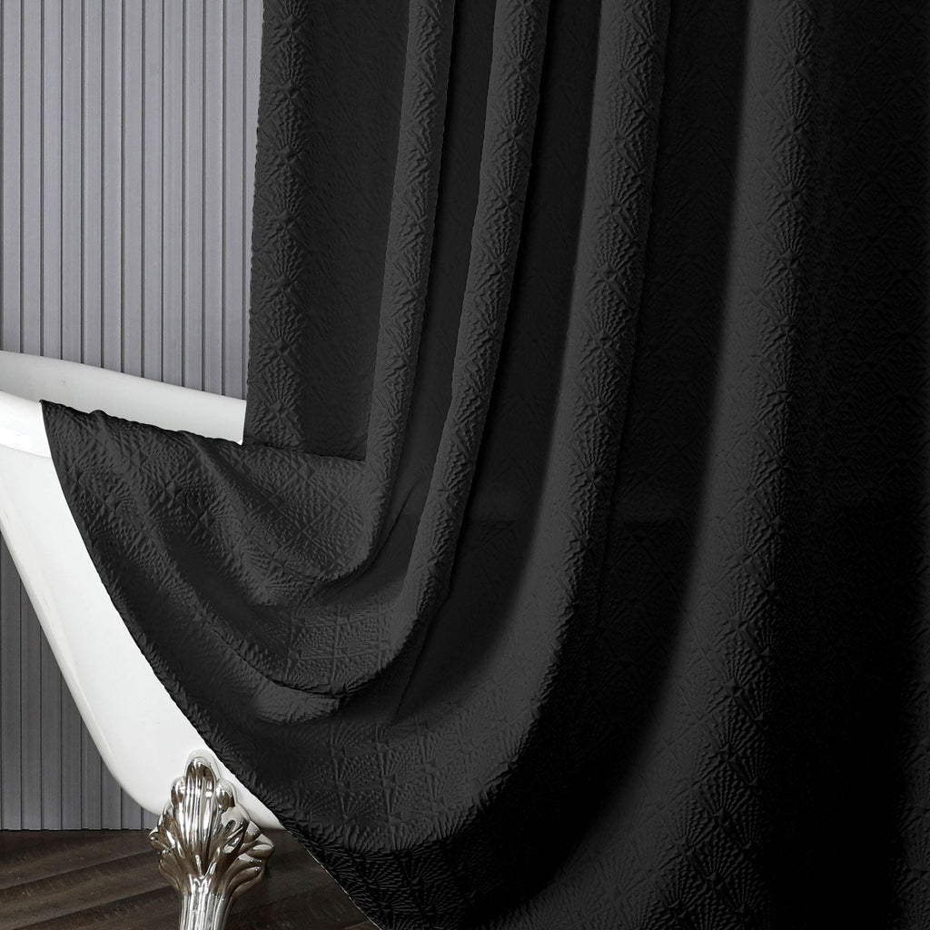 Textured Leaf Motif Shower Curtain 
Maetiva