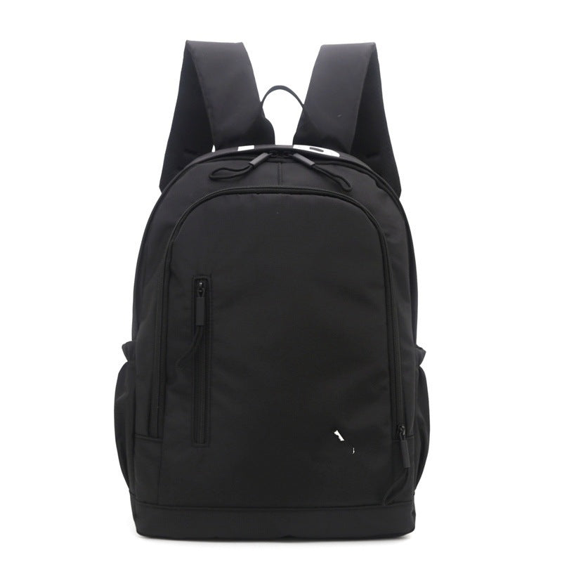 Comfortable and Timeless Backpack with Ergonomic Design 
Maetiva