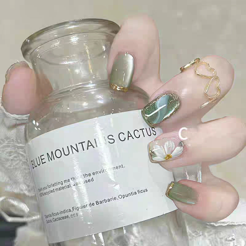 Ombre Glossy Press-On Nail Extensions 
Maetiva