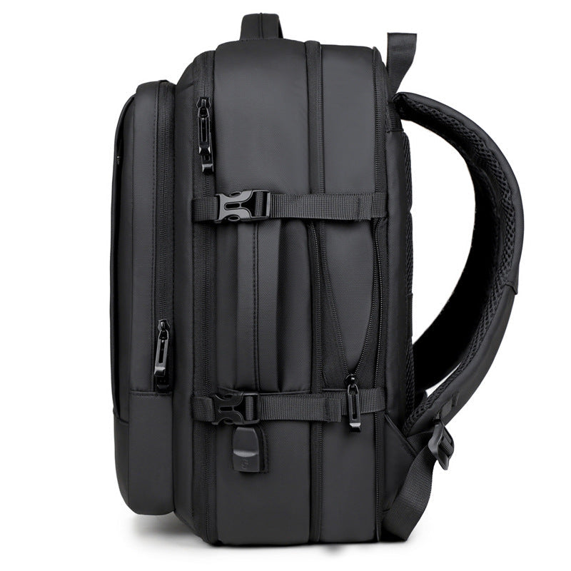 Versatile Tech-Ready Backpack 
Maetiva