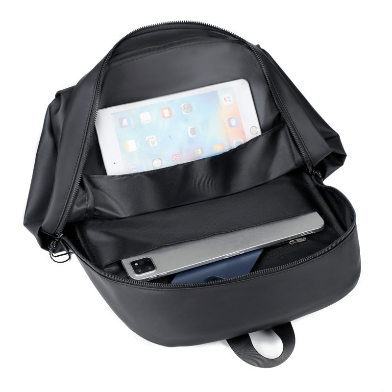 Waterproof Slim Backpack 
Maetiva