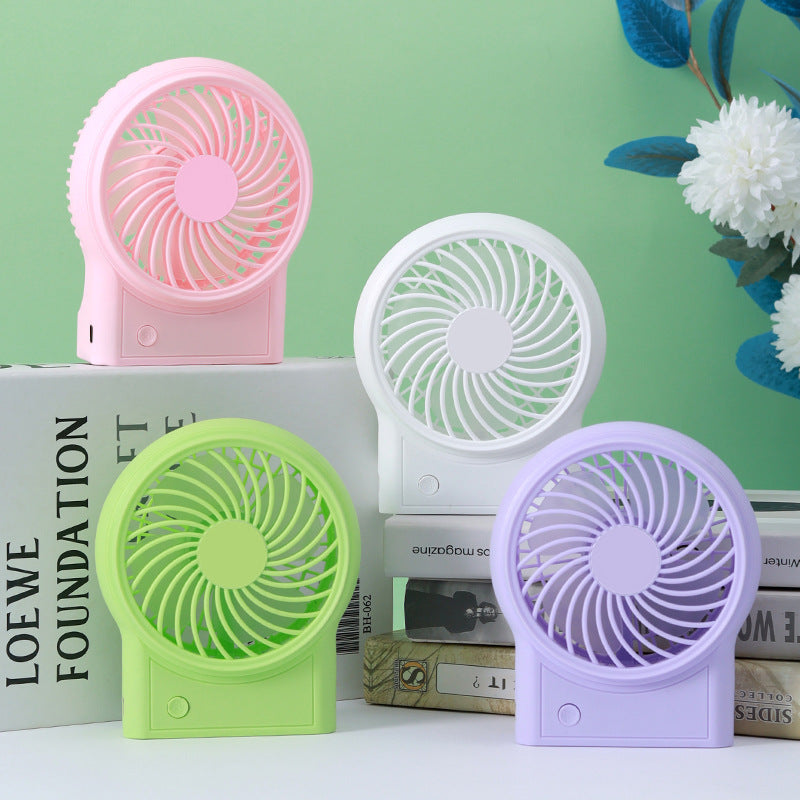 Portable Rechargeable Desk Fan 
Maetiva