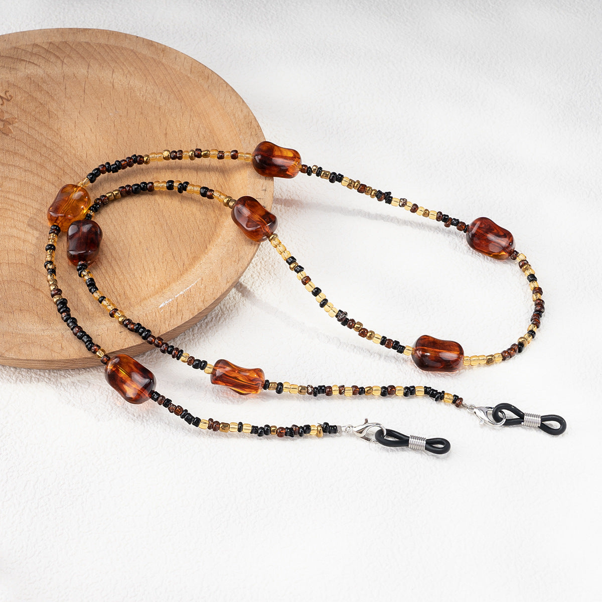 Decorative Eyewear Retainer Chain 
Maetiva