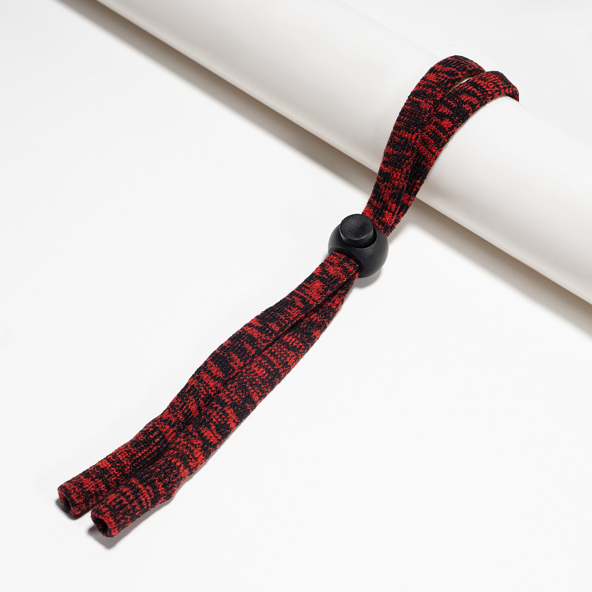 Adjustable Athletic Shoelace System 
Maetiva