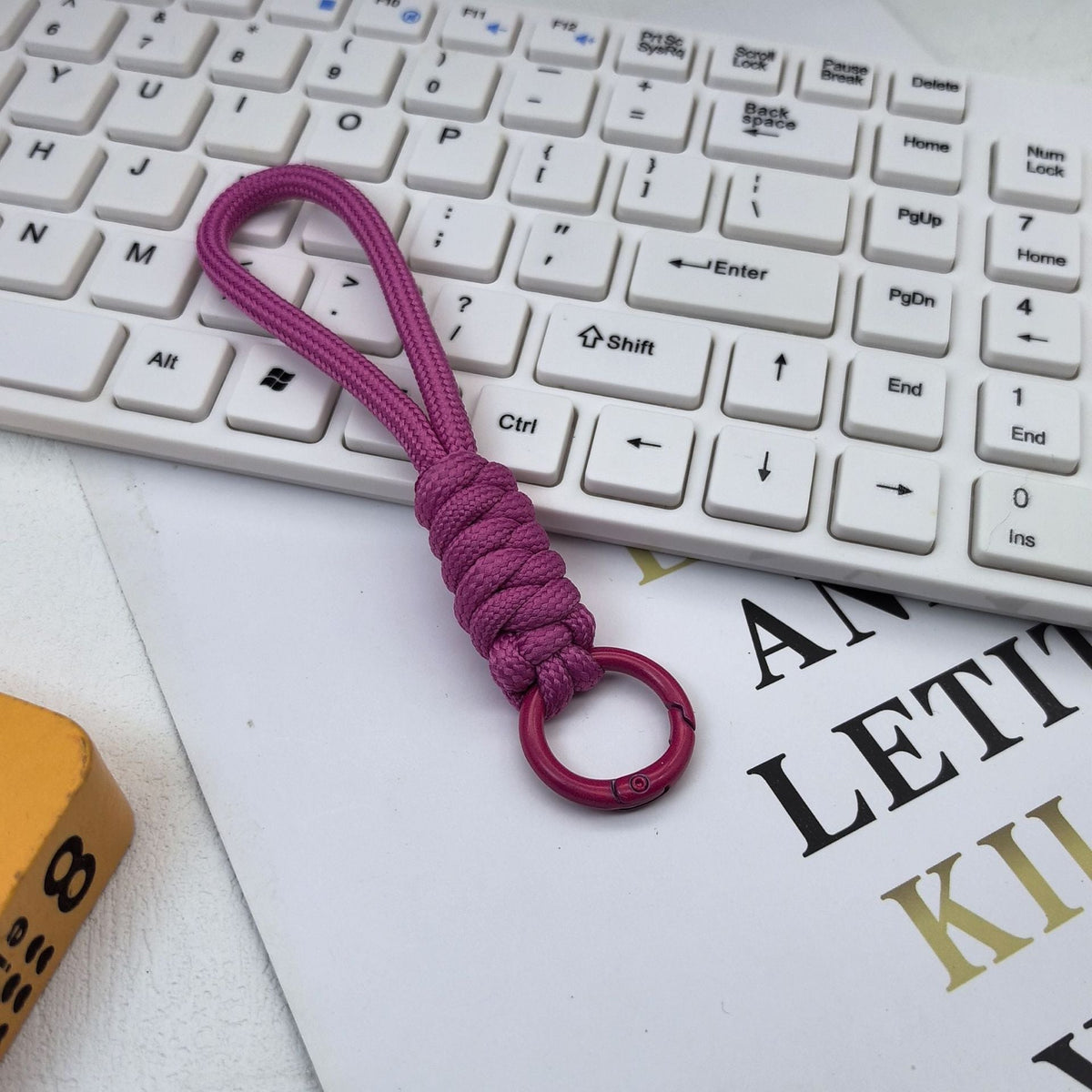 Keychain Lanyard 
Maetiva