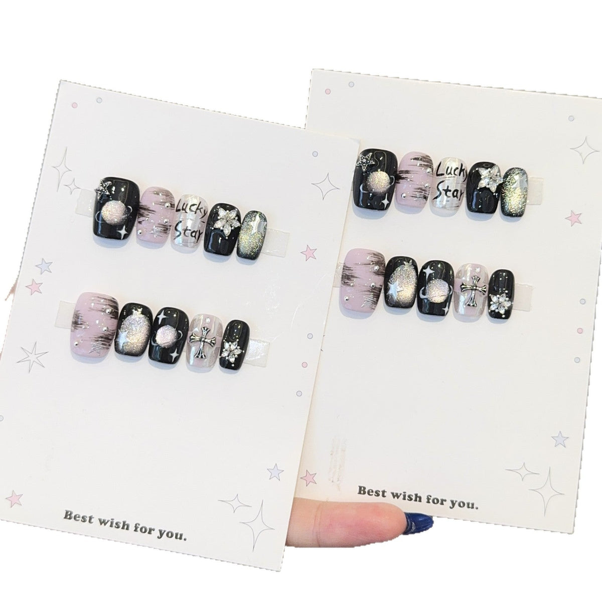 Artificial Nail Set 
Maetiva