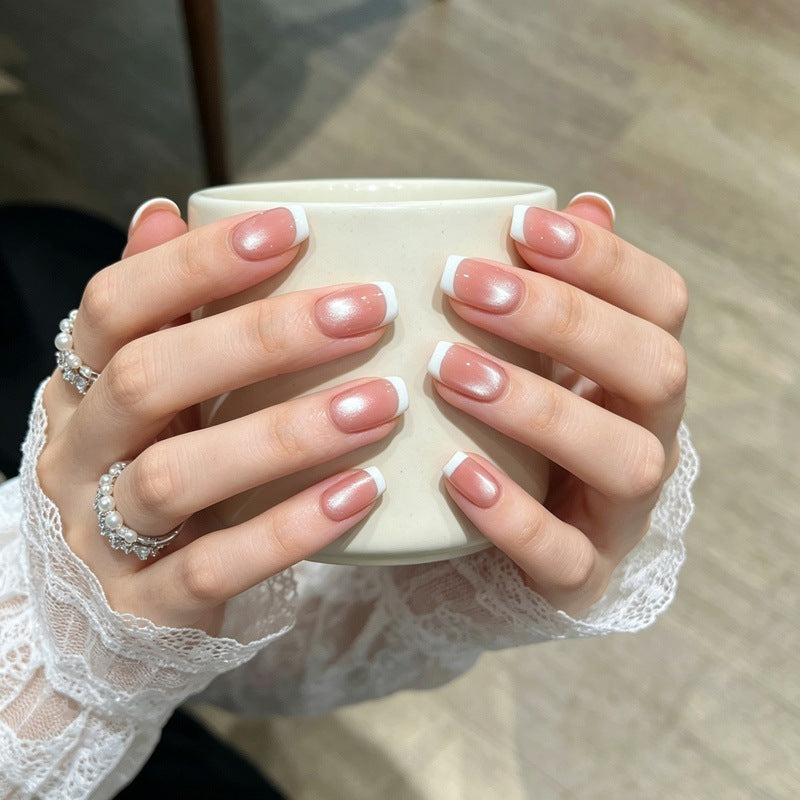 Artistic Floral-Embellished Press-On Nail Art 
Maetiva