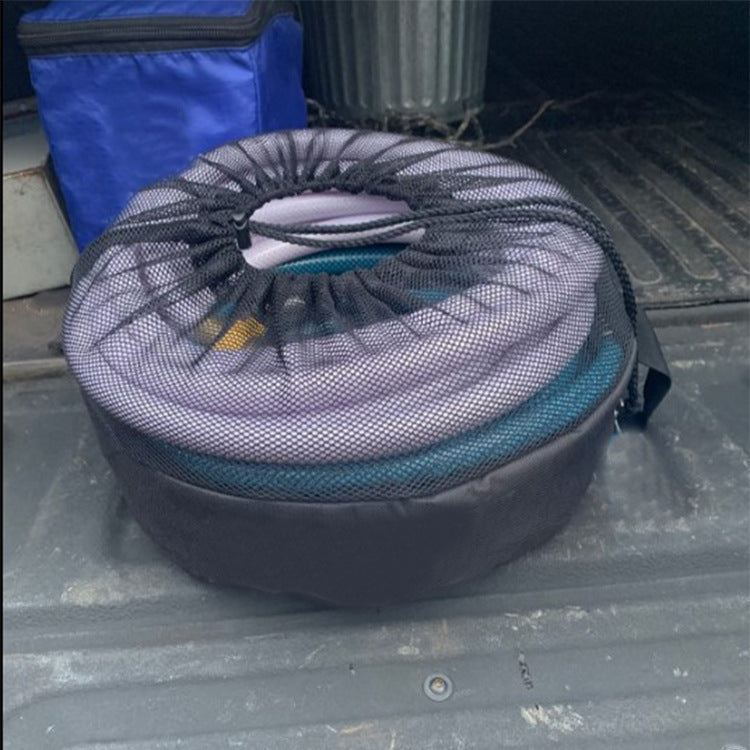 Multifunctional storage bag with mesh surface 
Maetiva