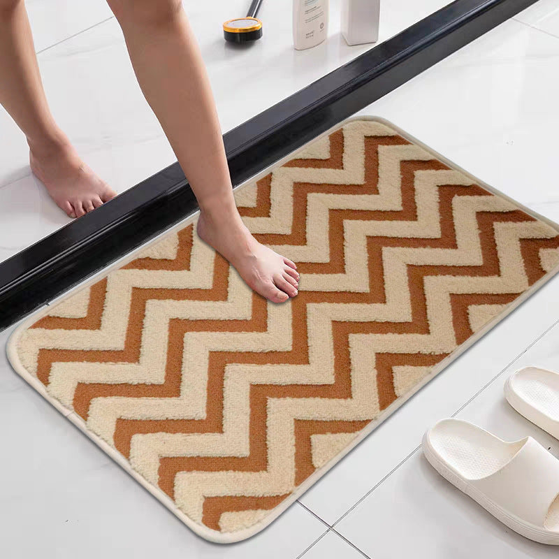 Chevron Pattern Anti-Slip Bath Mat 
Maetiva