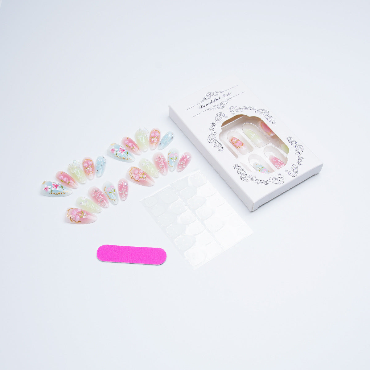 Artistic Nail Sets 
Maetiva