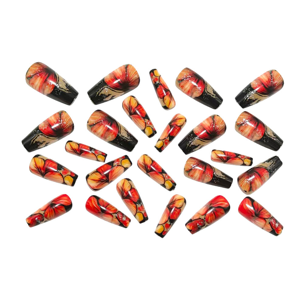 Artificial Nails In Elegant Flower Design 
Maetiva