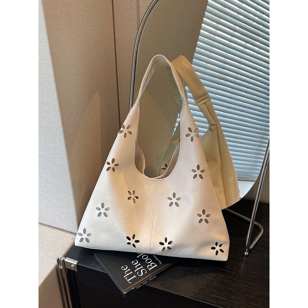 Floral Cut-Out Hobo Bag 
Maetiva