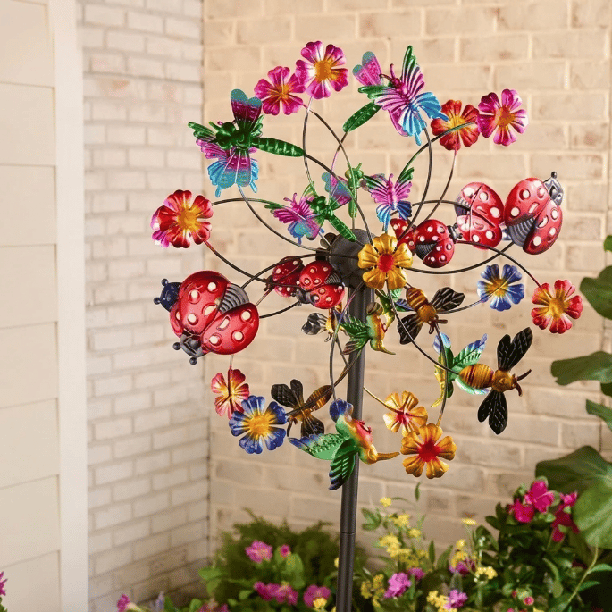 Outdoors Wind Spinners with Decorative Flowers