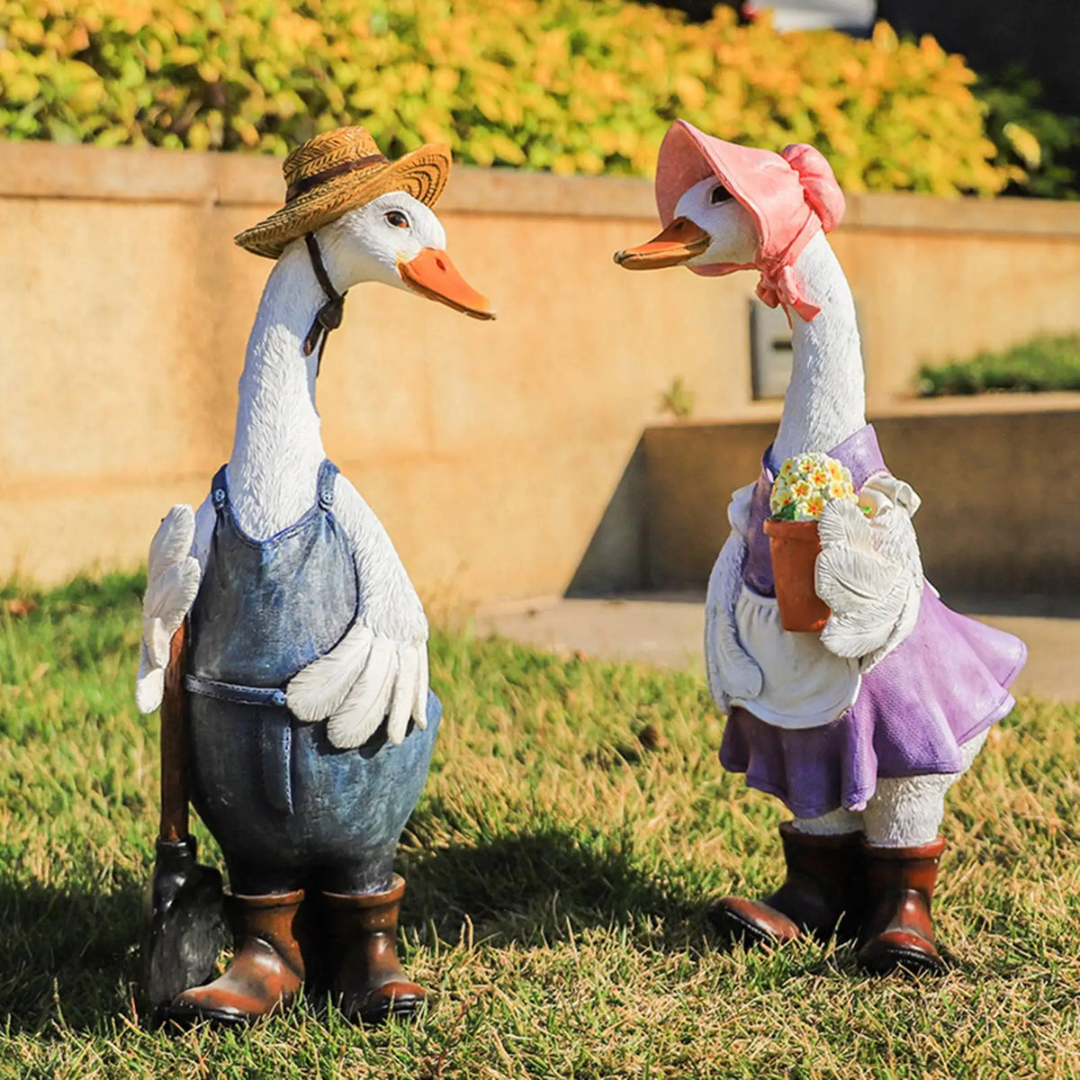 Duck Garden Statue Outdoor Sculpture Garden Decor for Yard