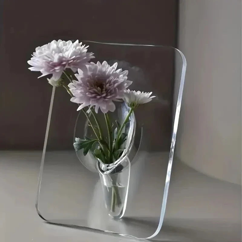 Crystal Flow Built-In Tube Vase
