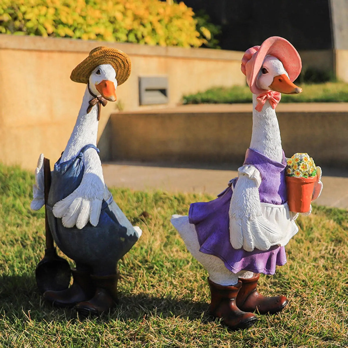 Duck Garden Statue Outdoor Sculpture Garden Decor for Yard