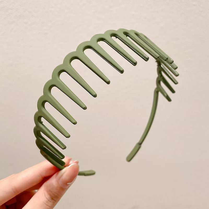 Stylish Matte Face Wash Headband with Teeth for Anti-Slip