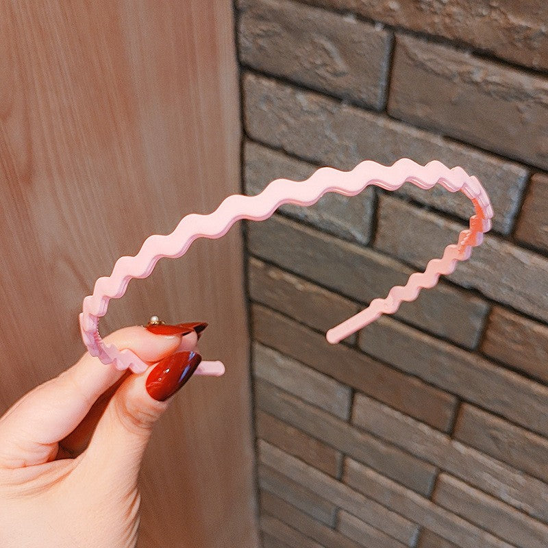 Stylish Matte Face Wash Headband with Teeth for Anti-Slip